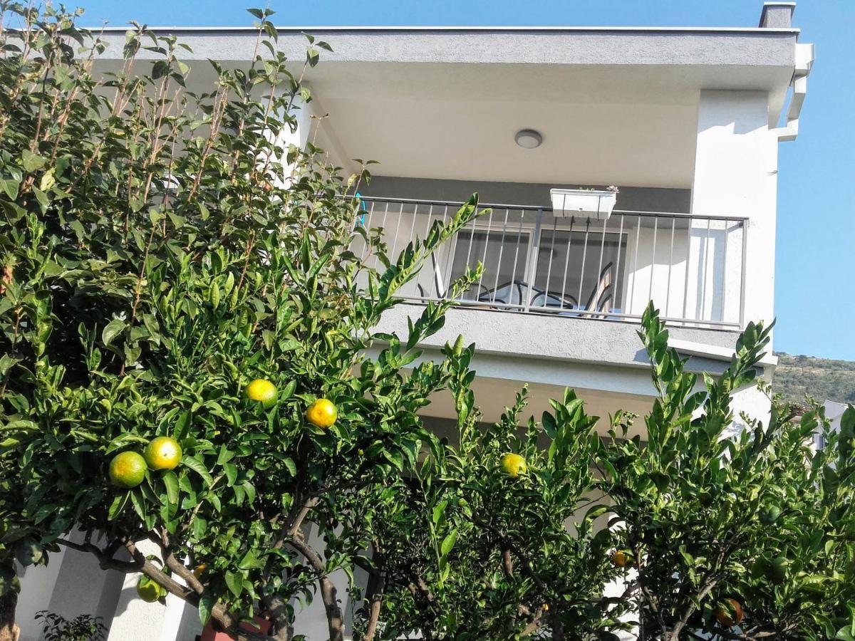 Guest House Djonovic Petrovac na moru Exterior foto